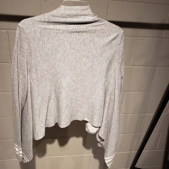 Ann Taylor wrap cardigan - Picture 3 of 3